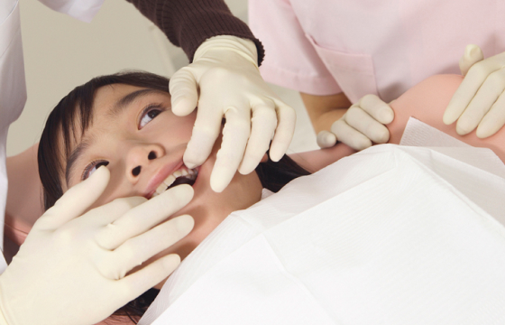 シーラントでお子さまの歯を守る